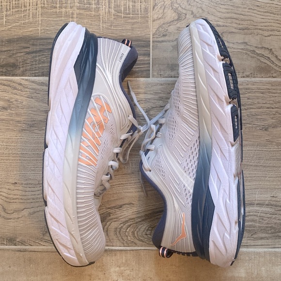 {HOKA} One One Bondi 7 in Lunar/Black | 10.5 - Picture 3 of 14